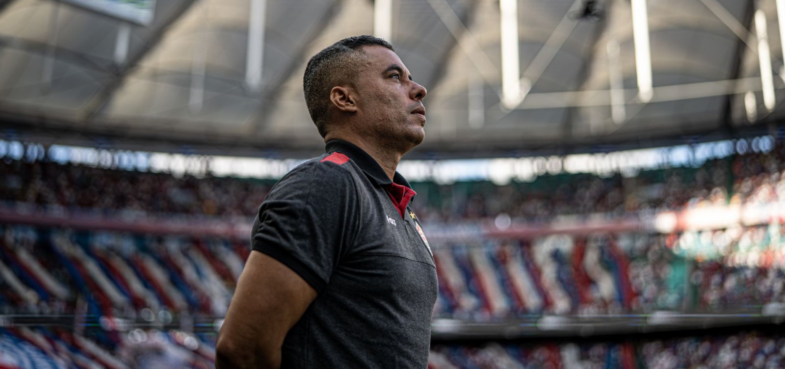 Jair Ventura vê tempos distintos do Vitória e avisa: "Não sentamos no resultado"
