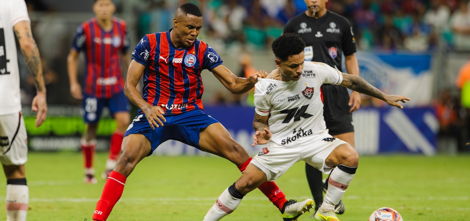 Os Campeões da Bola transmitem Bahia x Vitória nesta quarta-feira