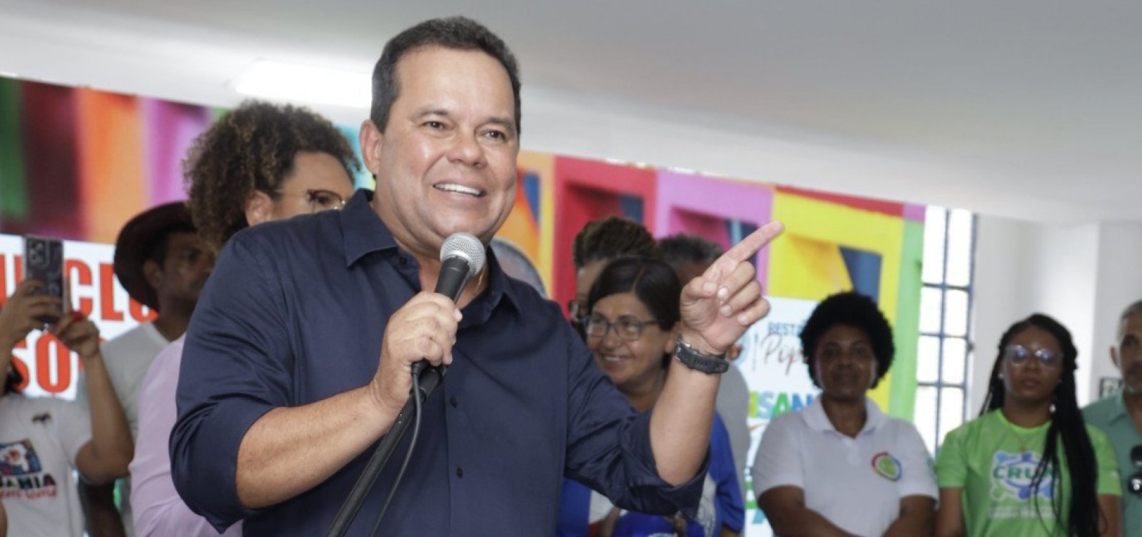 Geraldinho entrega requalificação do Restaurante Popular do Comércio, em Salvador