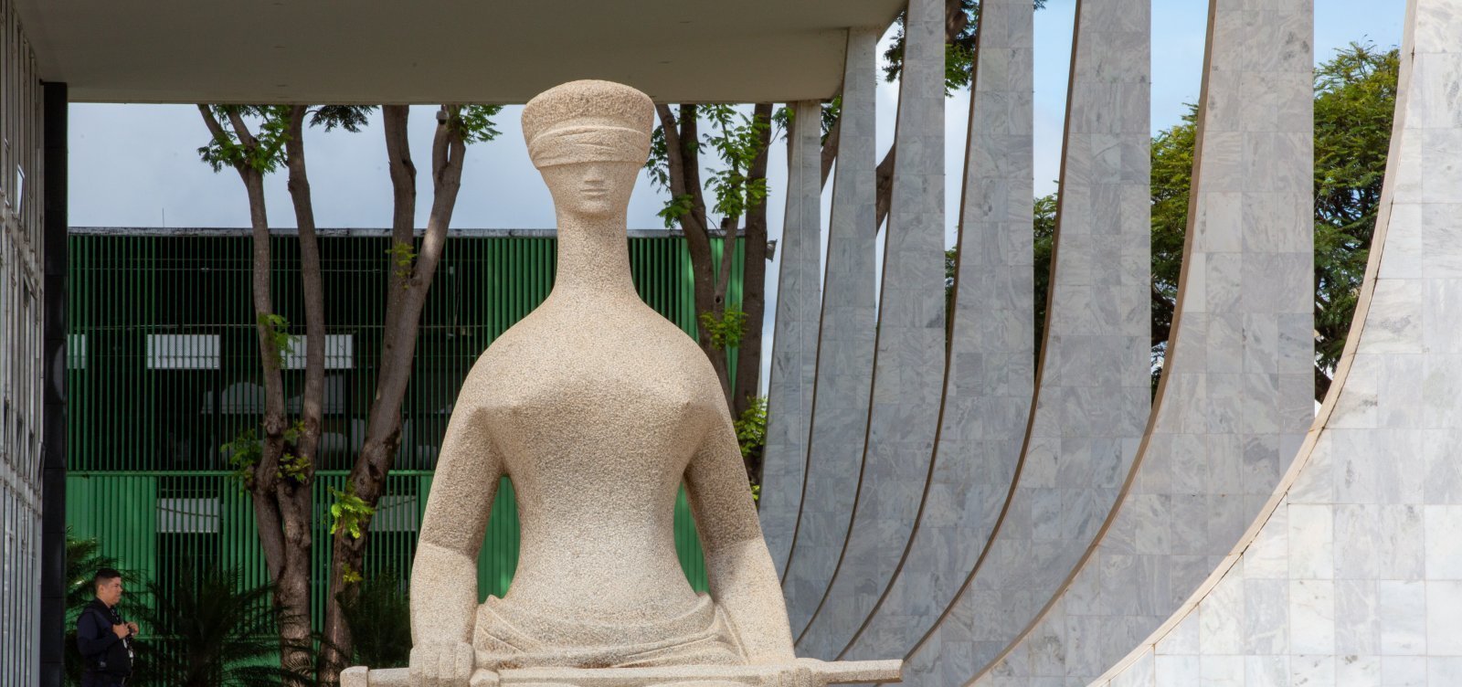 STF garante nacionalidade brasileira a filhos adotivos nascidos no exterior