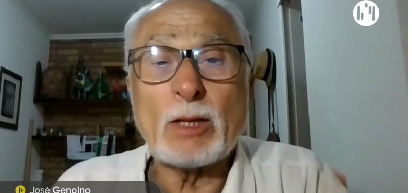 Ex-presidente do PT defende agenda reformista para evitar “tragédia política” em 2026