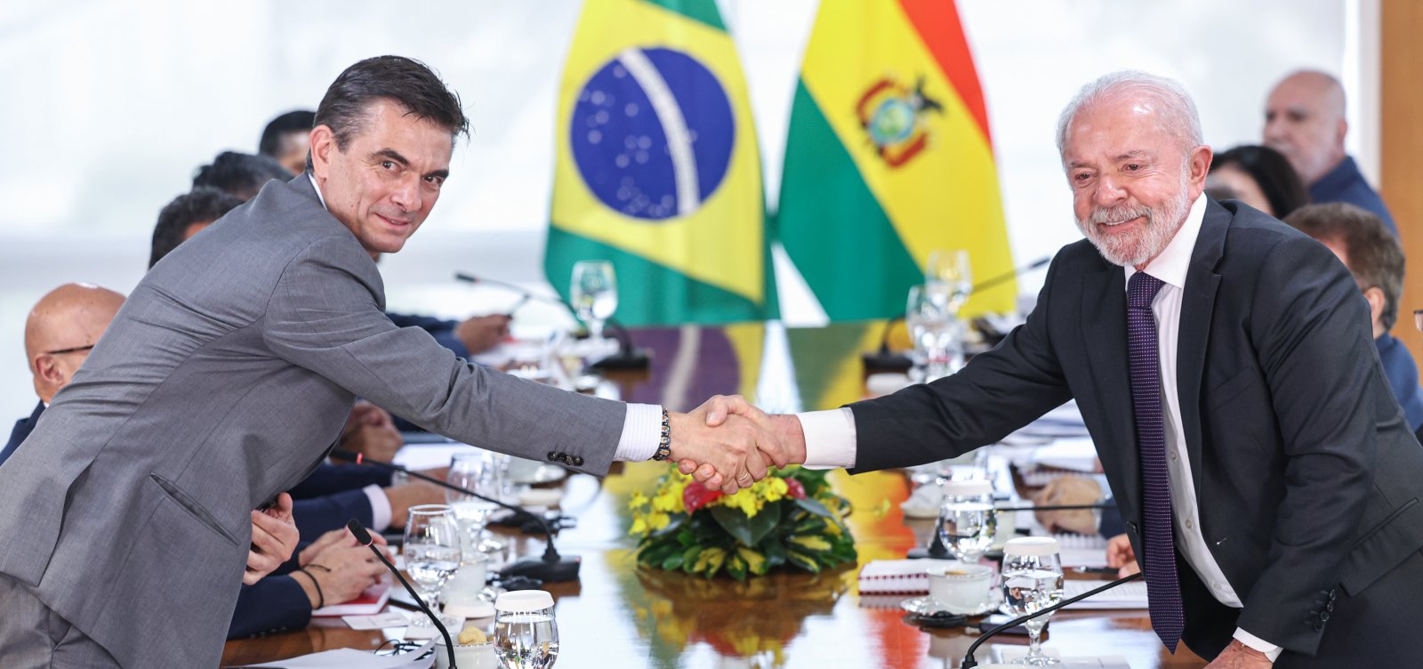 Brasil e Bolívia assinam acordos de energia e de combate ao crime