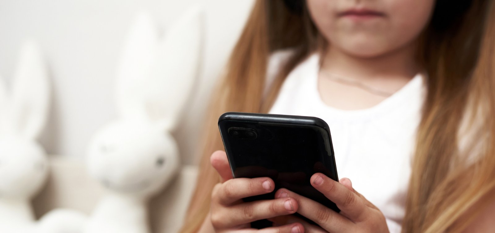 Plataformas devem verificar idade de usuários a partir desta terça com o ECA Digital; veja como vai funcionar