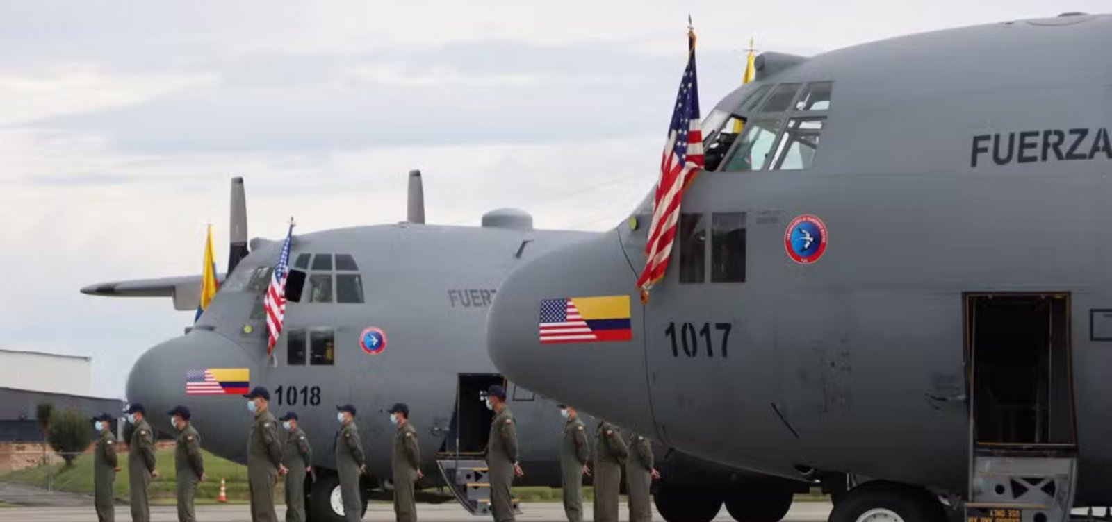 Avião militar cai na Colômbia com mais de 120 pessoas a bordo