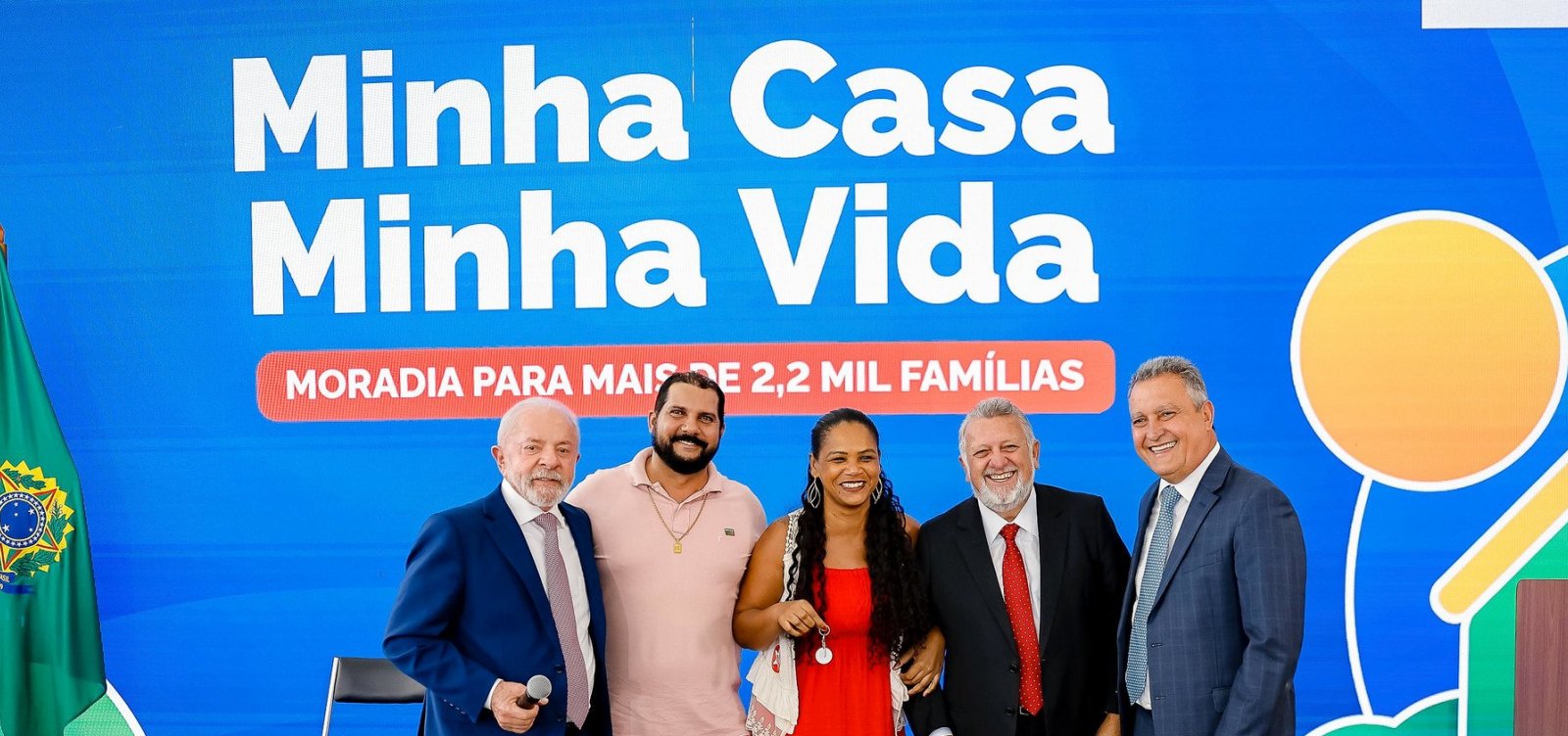 Governo federal entrega 2,2 mil moradias do Minha Casa, Minha Vida em três estados