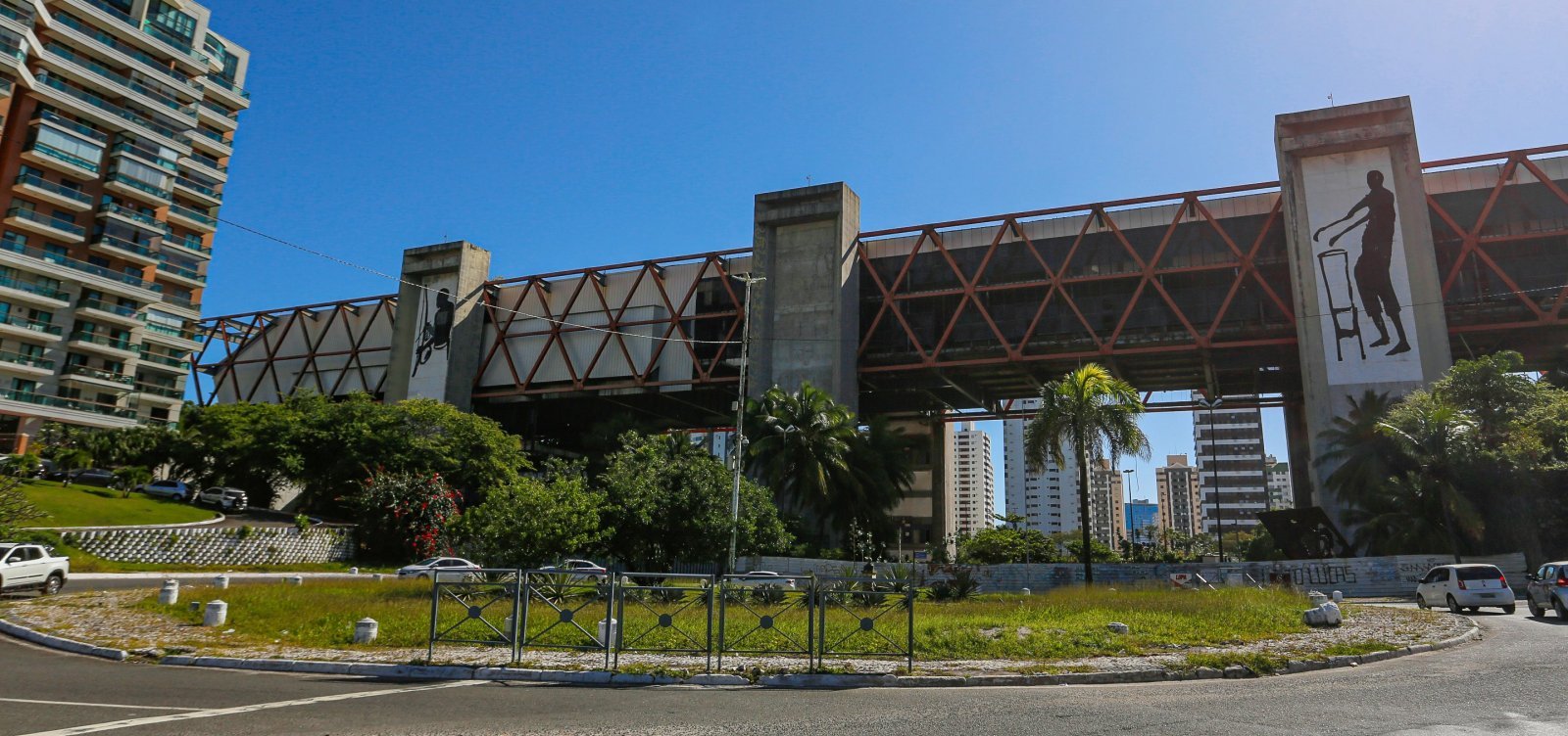 Leilão do antigo Centro de Convenções de Salvador fracassa sem interessados