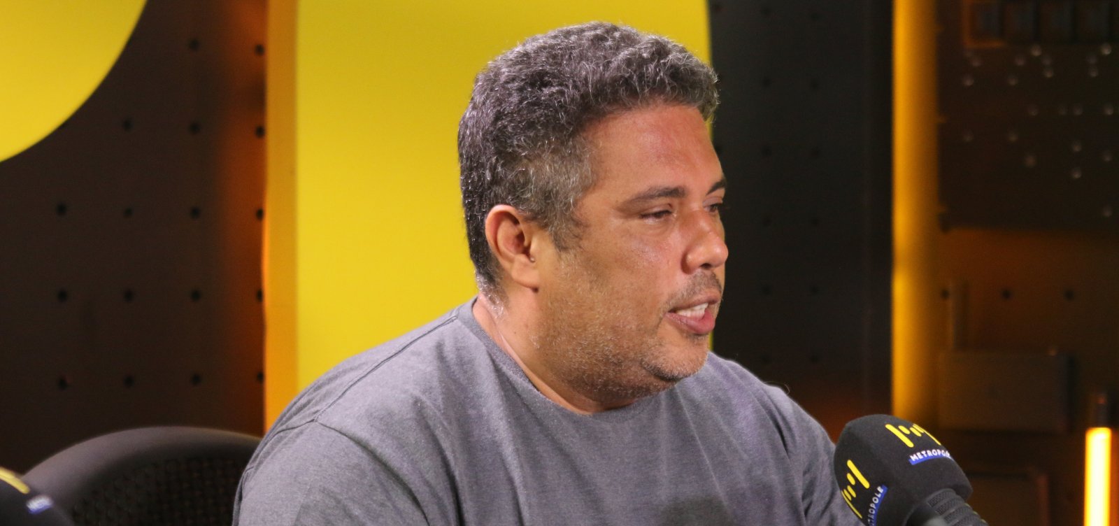 Direita também foi alvo da repressão na ditadura, diz historiador