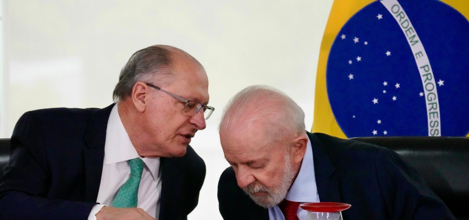 Lula confirma Alckmin como vice na chapa à reeleição
