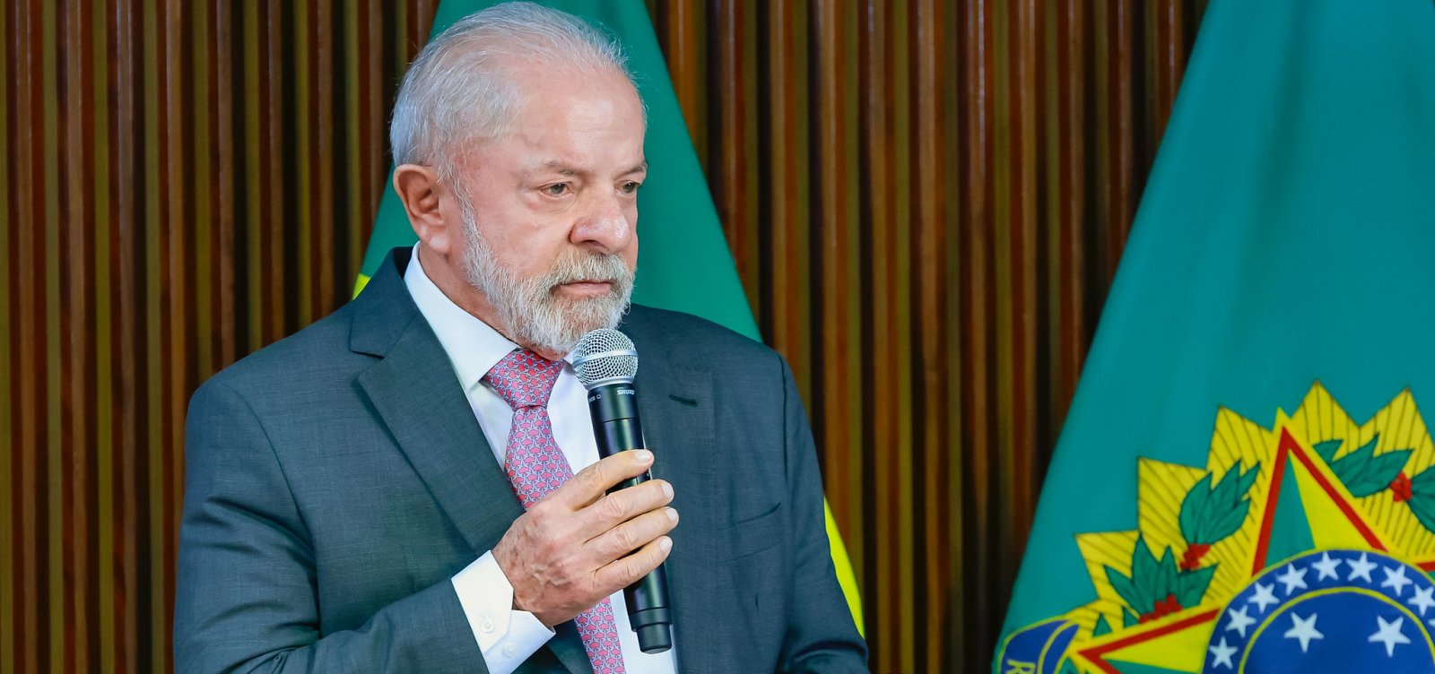 Lula chama de “pretexto” justificativa dos EUA para guerra contra o Irã