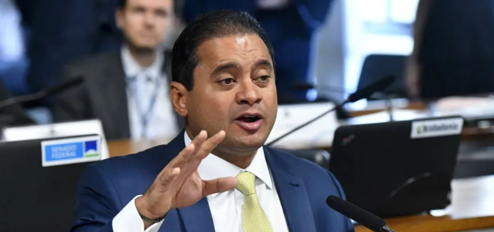 CCJ mantém Weverton Rocha como relator de indicação de Jorge Messias ao STF