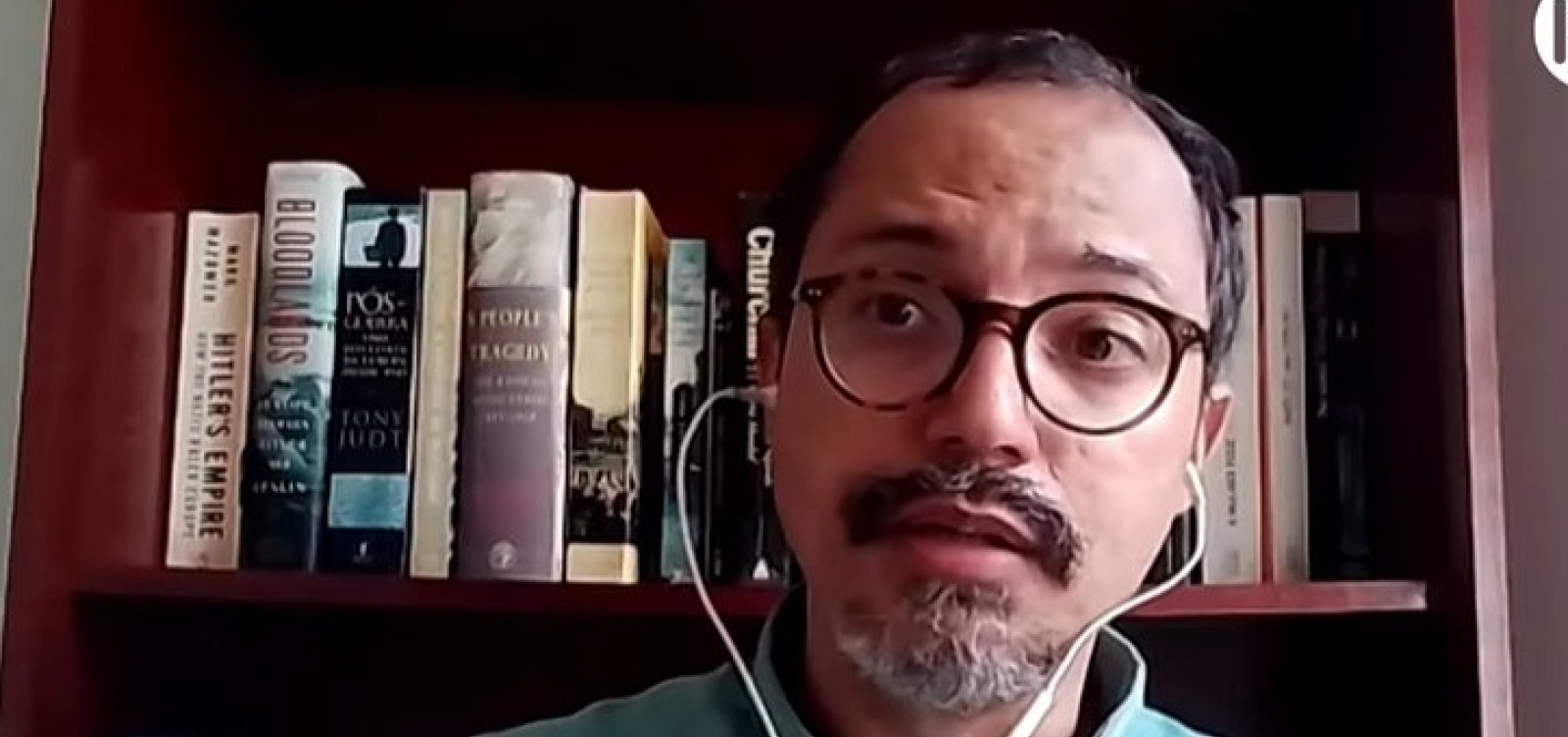 Economista diz que cenário internacional deve influenciar eleições no Brasil