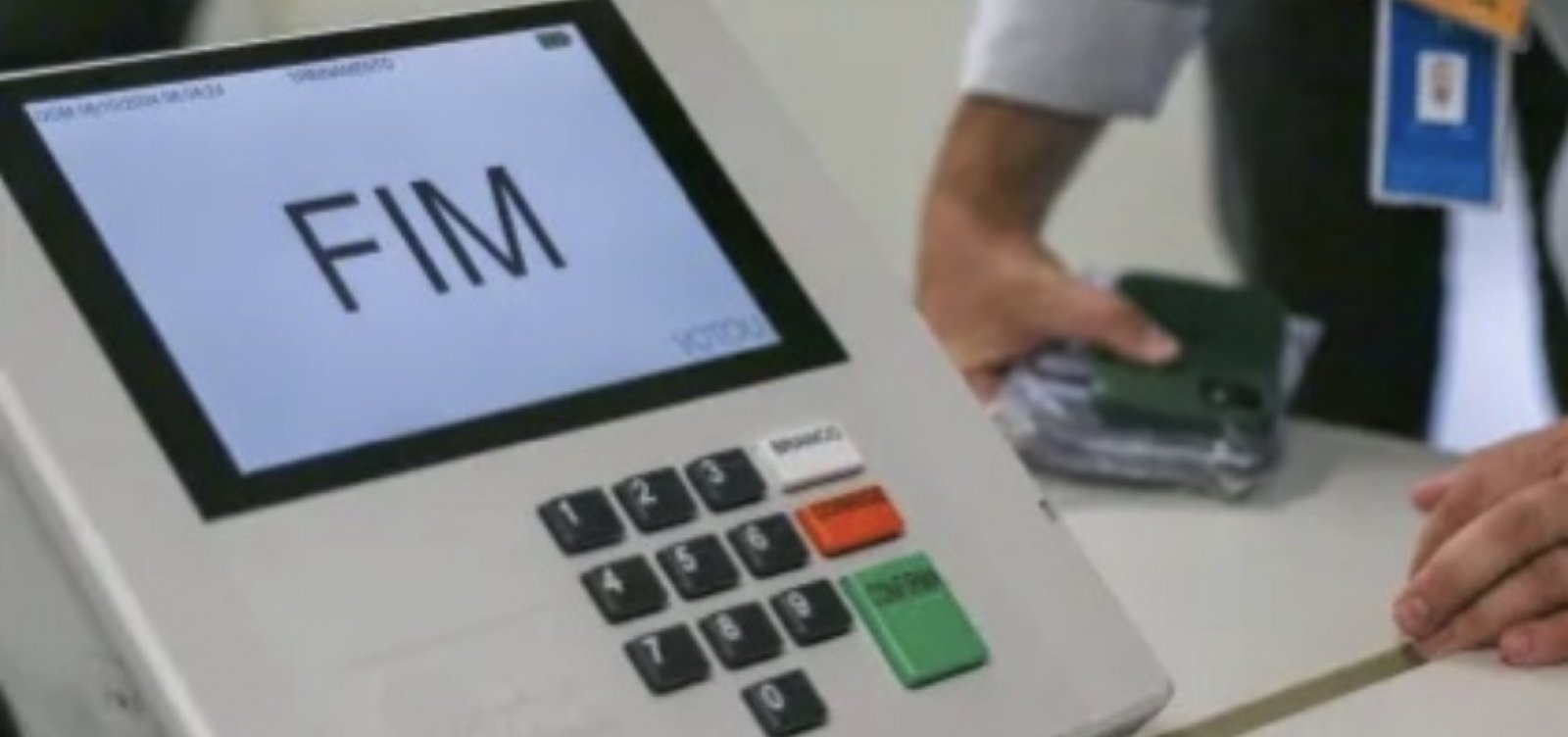 Prazo para deixar cargos e disputar eleições termina neste sábado