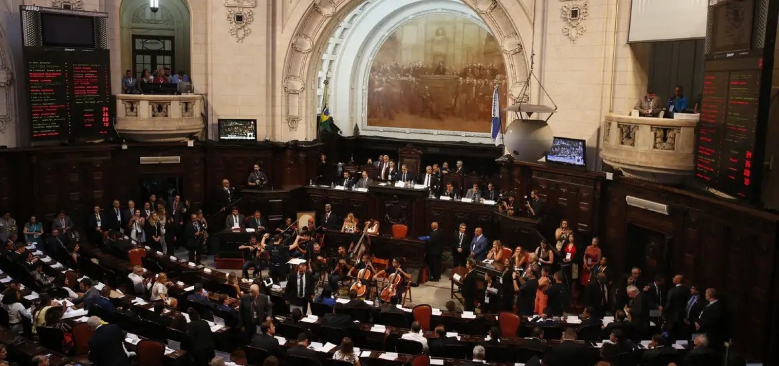 PGR defende eleição direta para governador no Rio