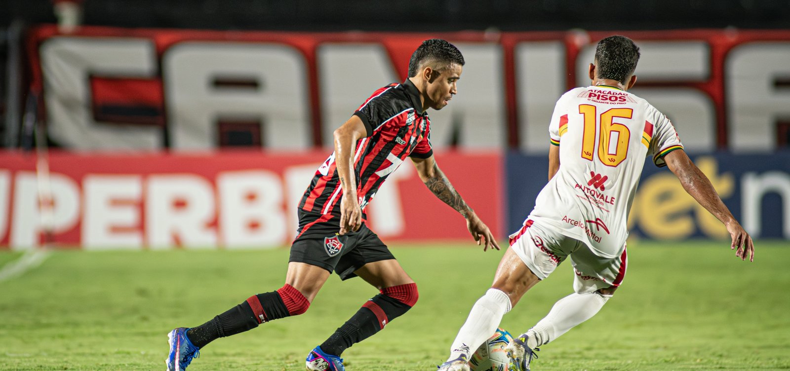 CBF muda horário de Vitória x Coritiba pelo Campeonato Brasileiro
