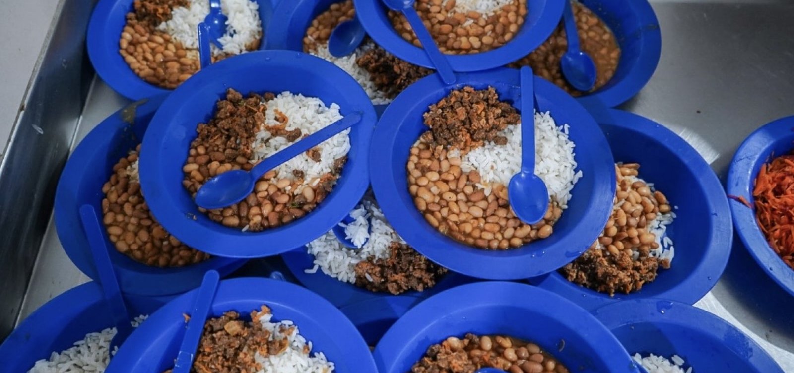 Ação emergencial leva alimentos a creches comunitárias em Salvador