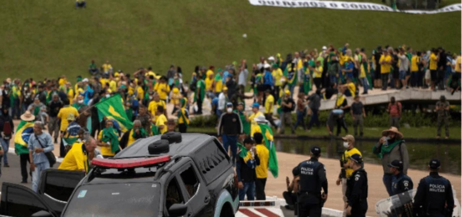 PM de Brasília expulsa coronéis condenados por omissão nos atos de 8 de janeiro