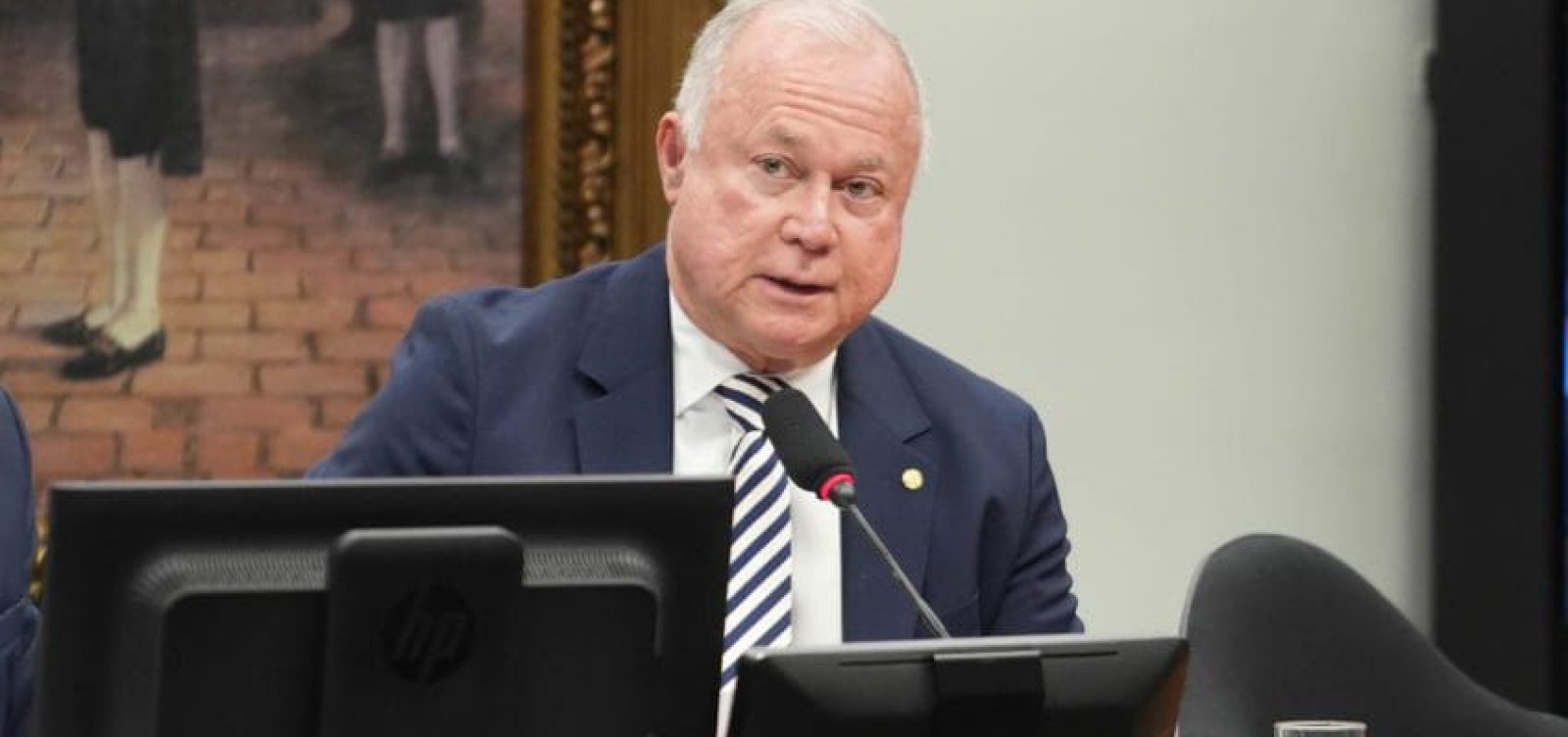 Relator baiano Paulo Azi apresenta parecer favorável à tramitação da PEC que reduz a jornada de trabalho