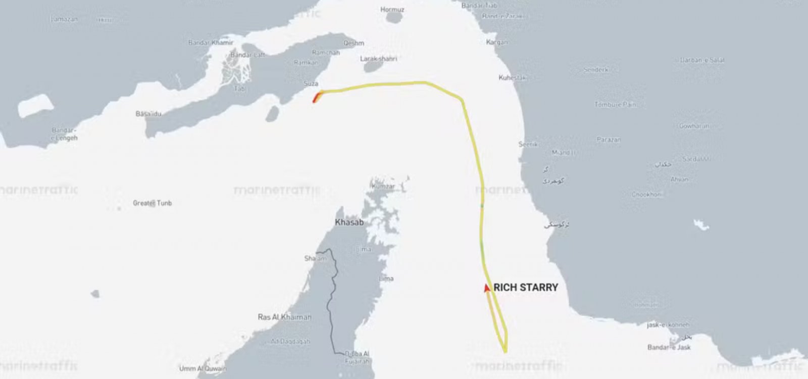EUA dizem que bloqueio em Ormuz impede passagem de navios nas primeiras 24 horas