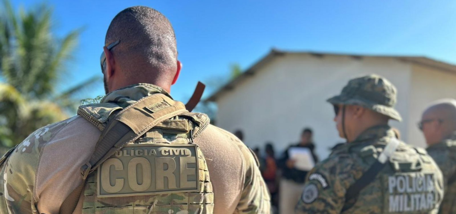 Apreensão de armas cresce na Bahia e mortes violentas caem 25%, apontam dados do Sinesp