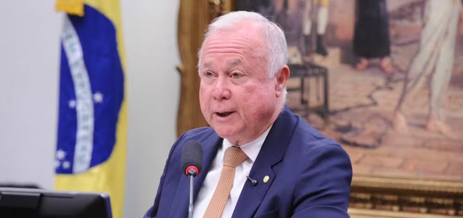 Escala 6x1: veja o que muda nas propostas do Congresso e no projeto do governo