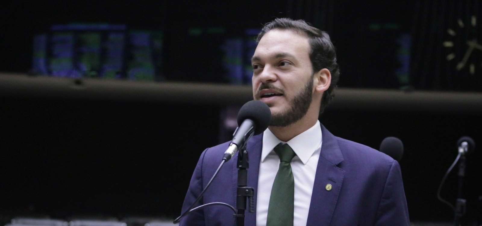 Ex-deputado federal é preso por suspeita de receber R$ 2 milhões para facilitar fuga de detentos na Bahia