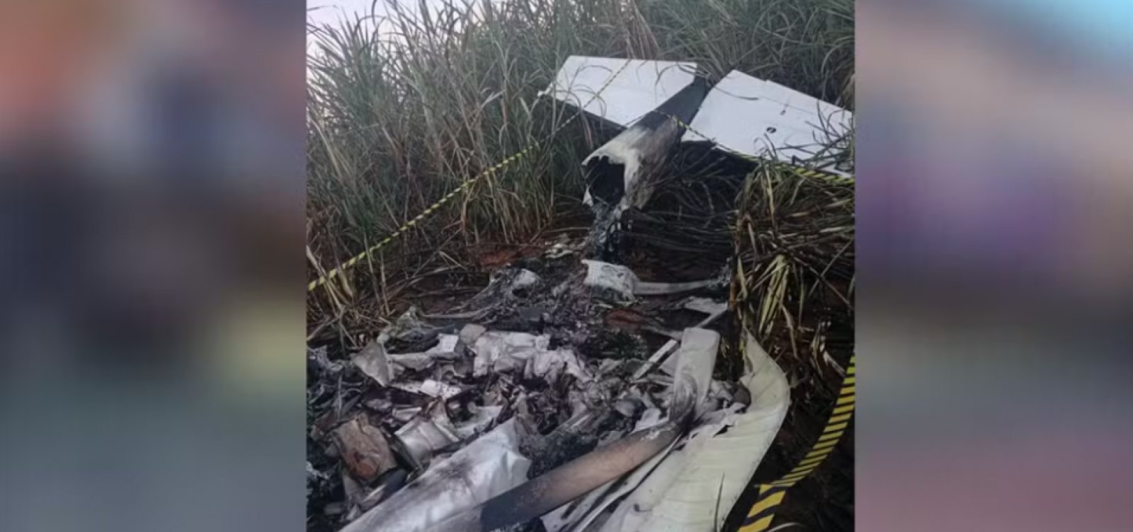 Queda de avião deixa uma pessoa morta em SP