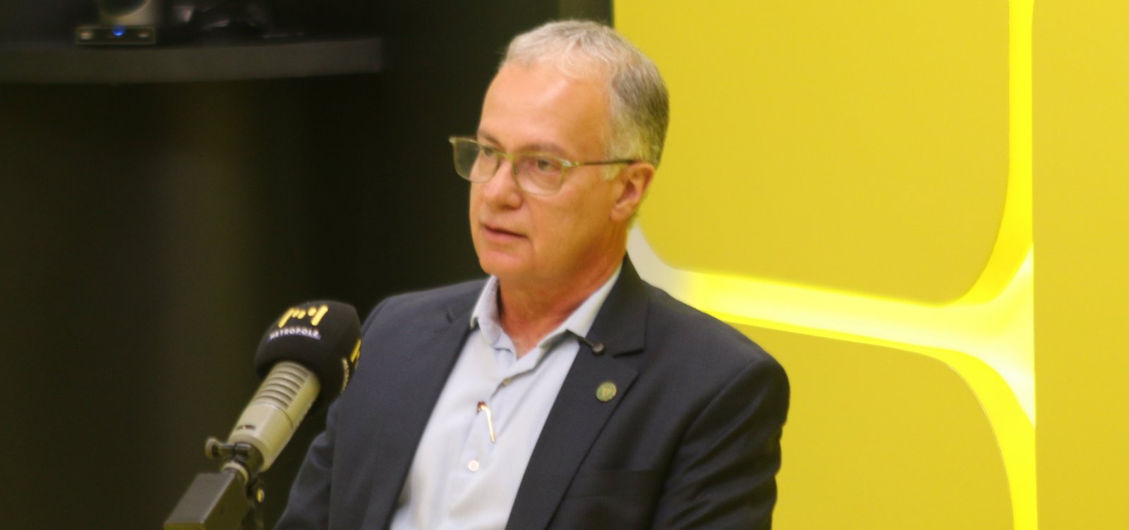 “Não é mais simples entrar no mercado”, diz presidente do Cremeb sobre novos médicos