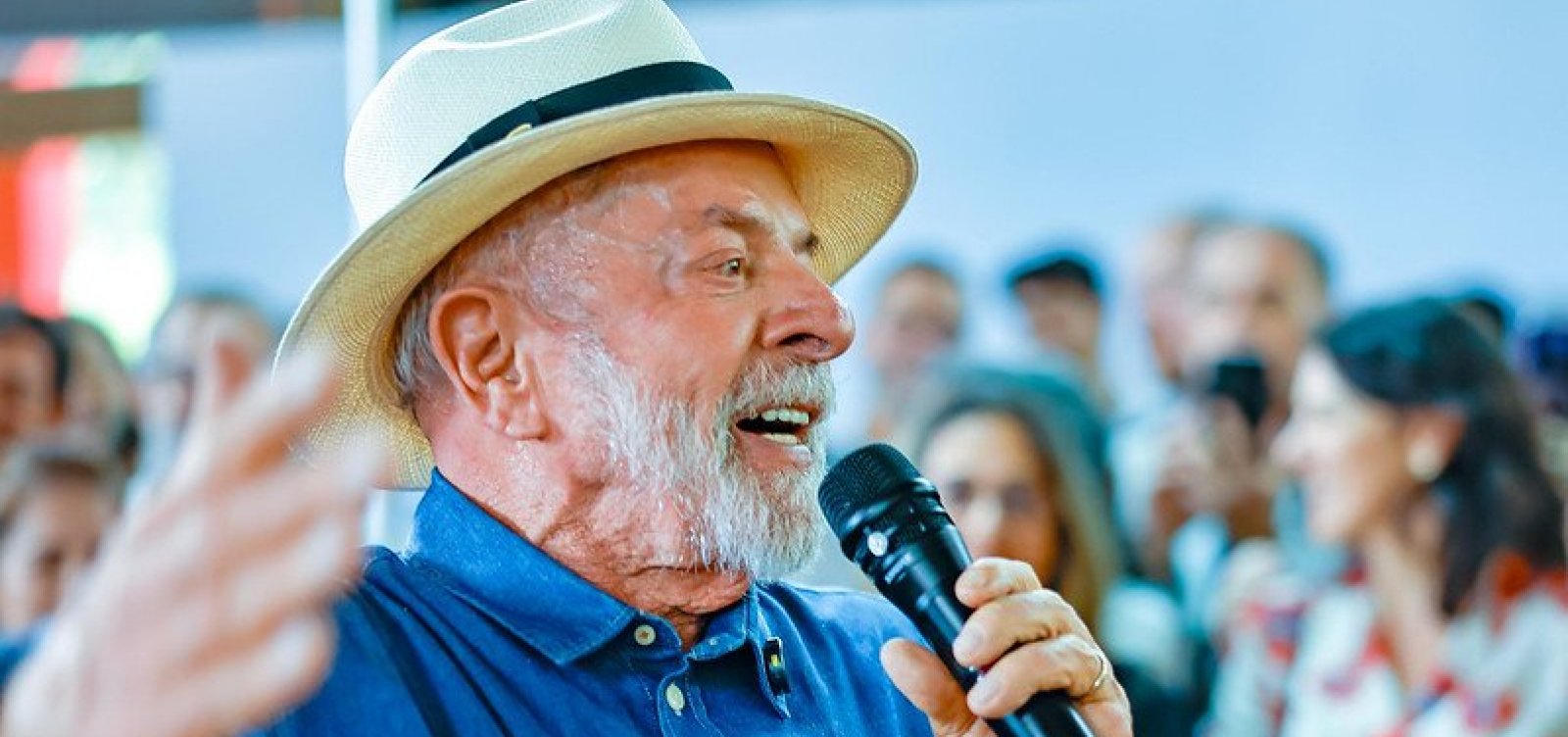 Lula recebe alta após procedimentos em São Paulo