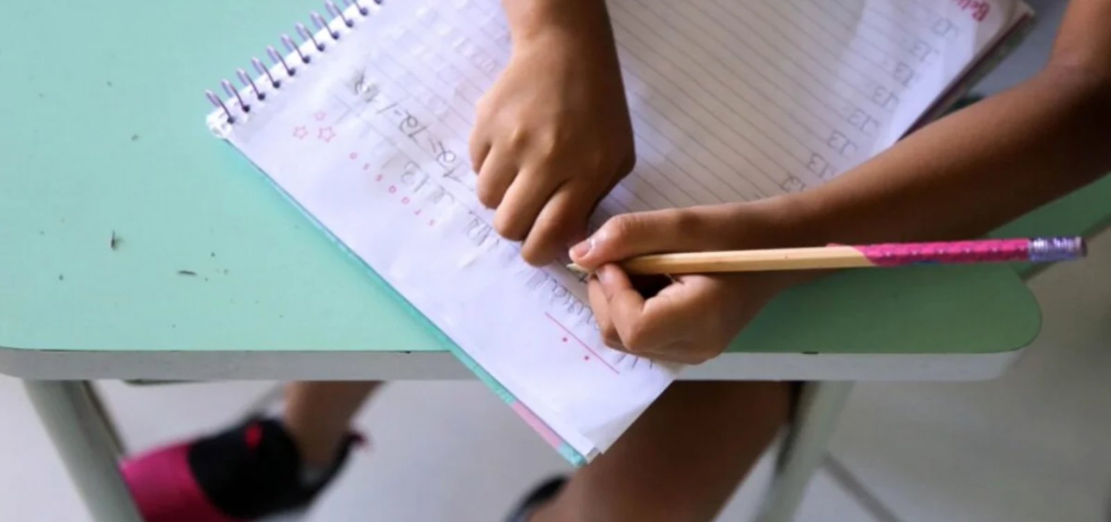 Após denúncia de irregularidades, prefeitura anula programa Pé na Escola