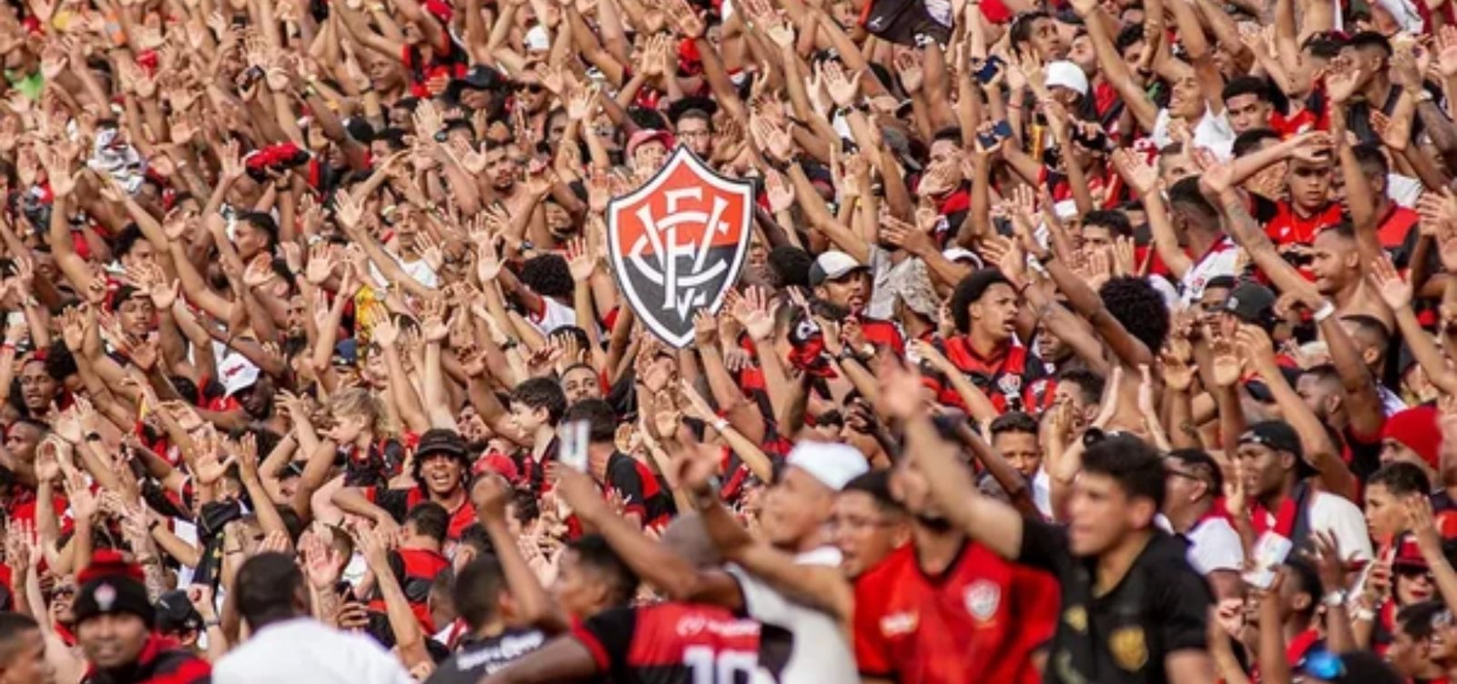 Vitória inicia venda de ingressos para festa de 127 anos no Barradão