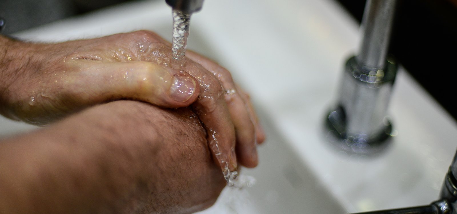 Abastecimento de água é reduzido em cidades da Bahia nesta terça-feira