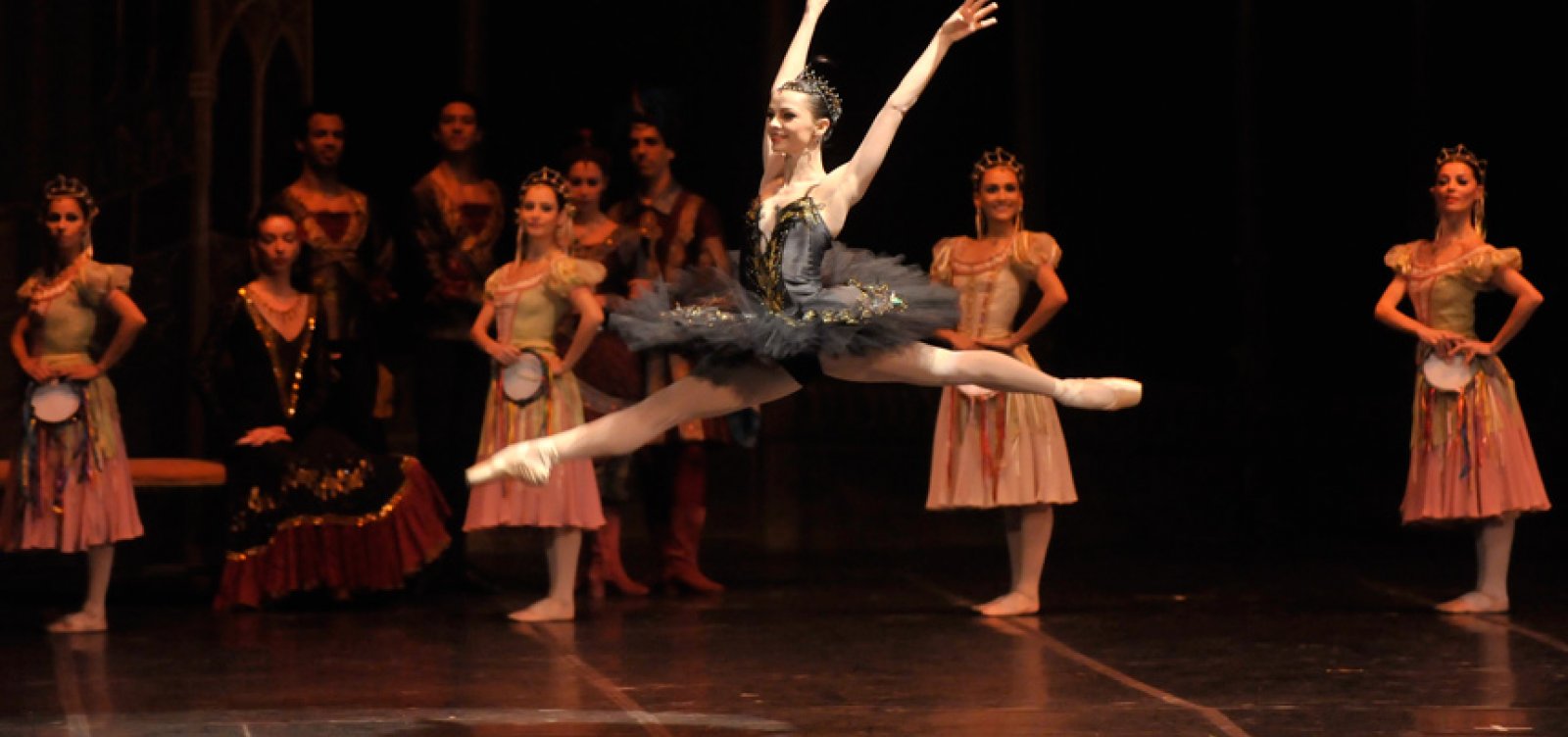 Lula sanciona lei que regulamenta profissão da dança e garante direitos à categoria