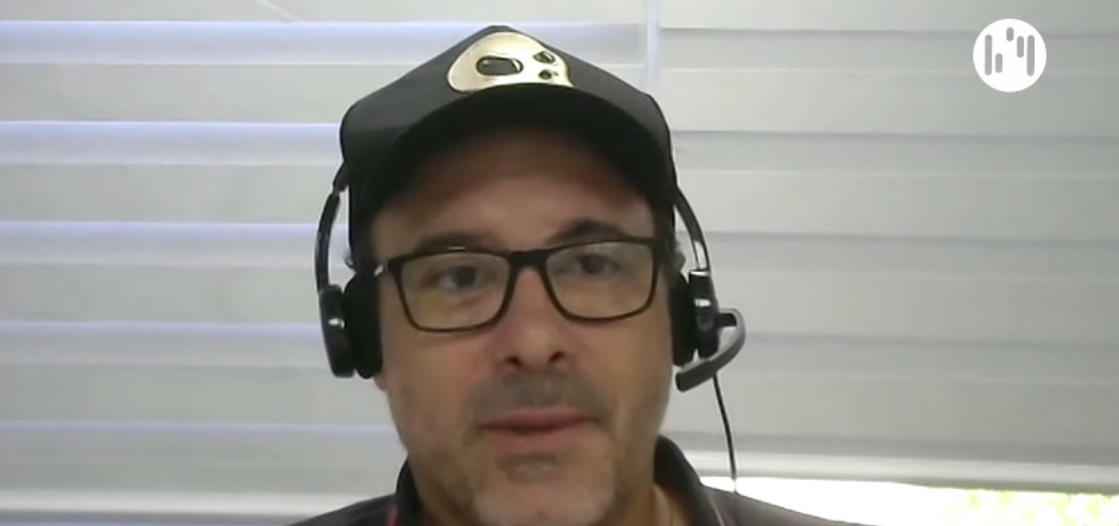 “Cemitério é o maior contador de histórias”, diz roteirista Thiago de Souza sobre necroturismo