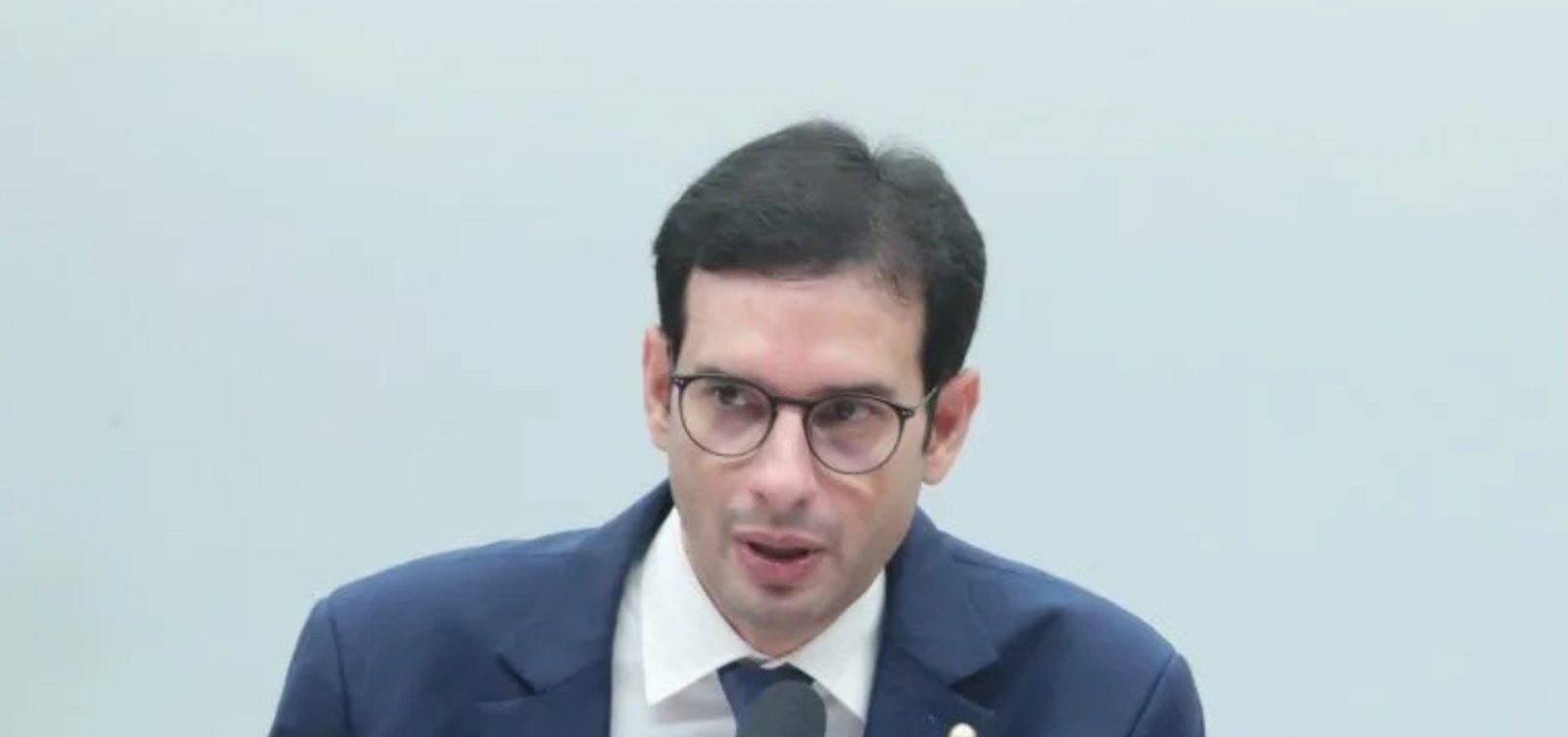Fim da escala 6x1: relator propõe plano de trabalho e prevê votação de parecer em 26 de maio
