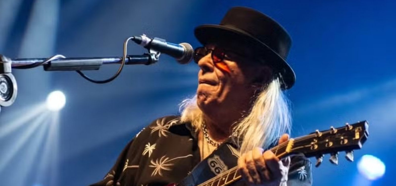 Morre Luiz Carlini, referência do rock nacional e parceiro de Rita Lee, aos 73 anos 