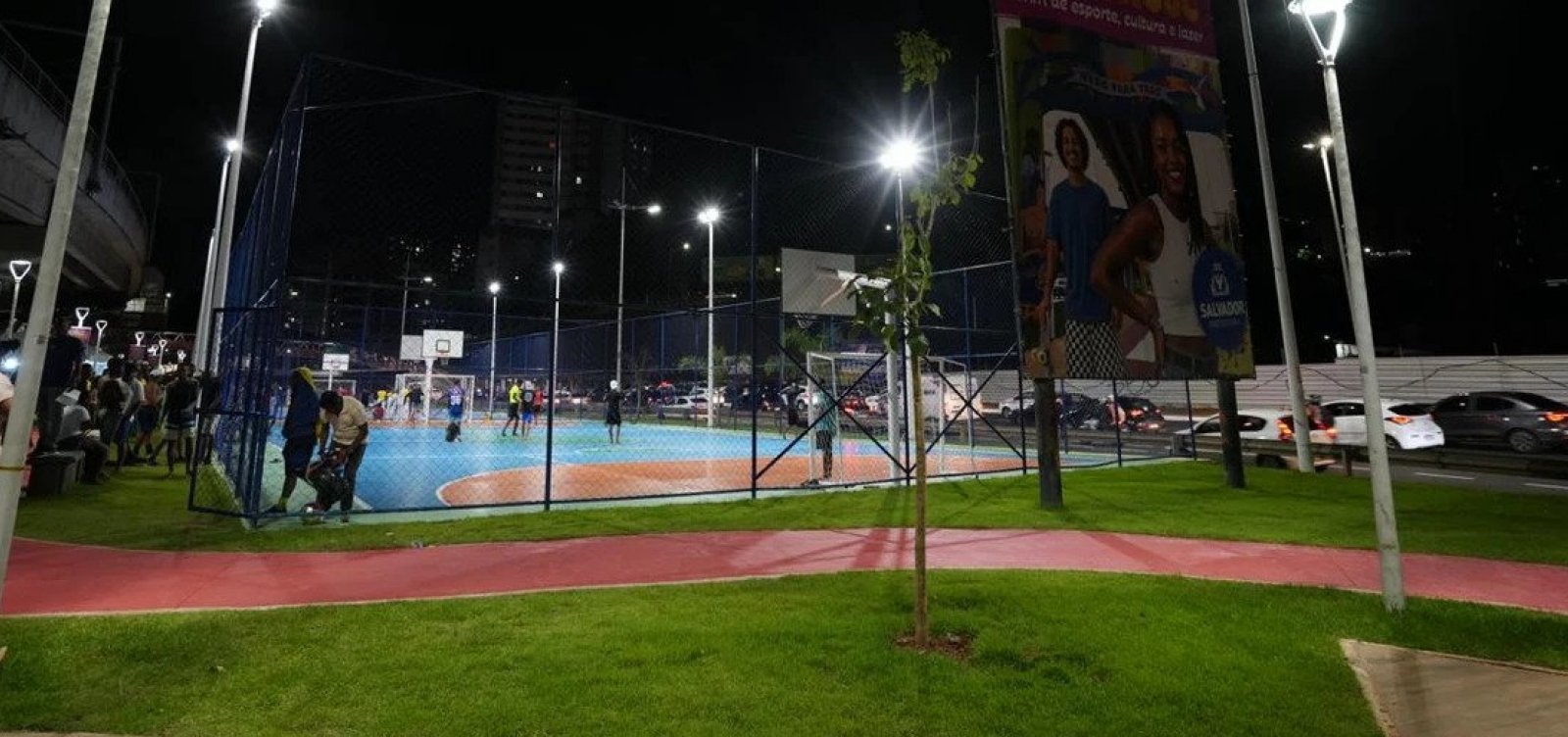 Novo espaço de lazer é inaugurado na Avenida Bonocô