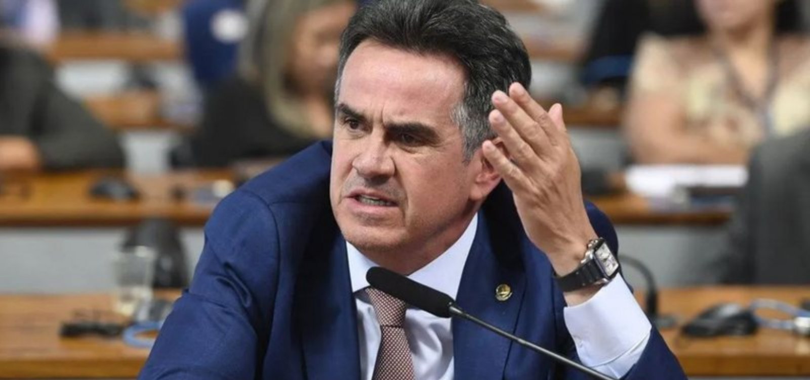 "Tentativa de manchar a minha honra", diz Ciro Nogueira após ser alvo de operação da PF sobre Banco Master
