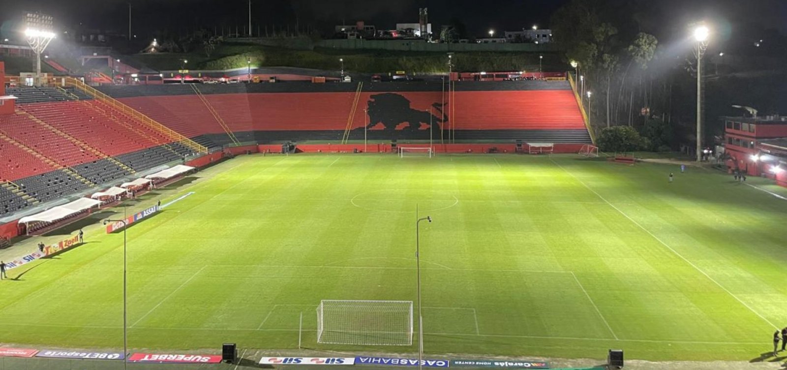 Vitória x Flamengo: onde assistir, prováveis escalações e arbitragem