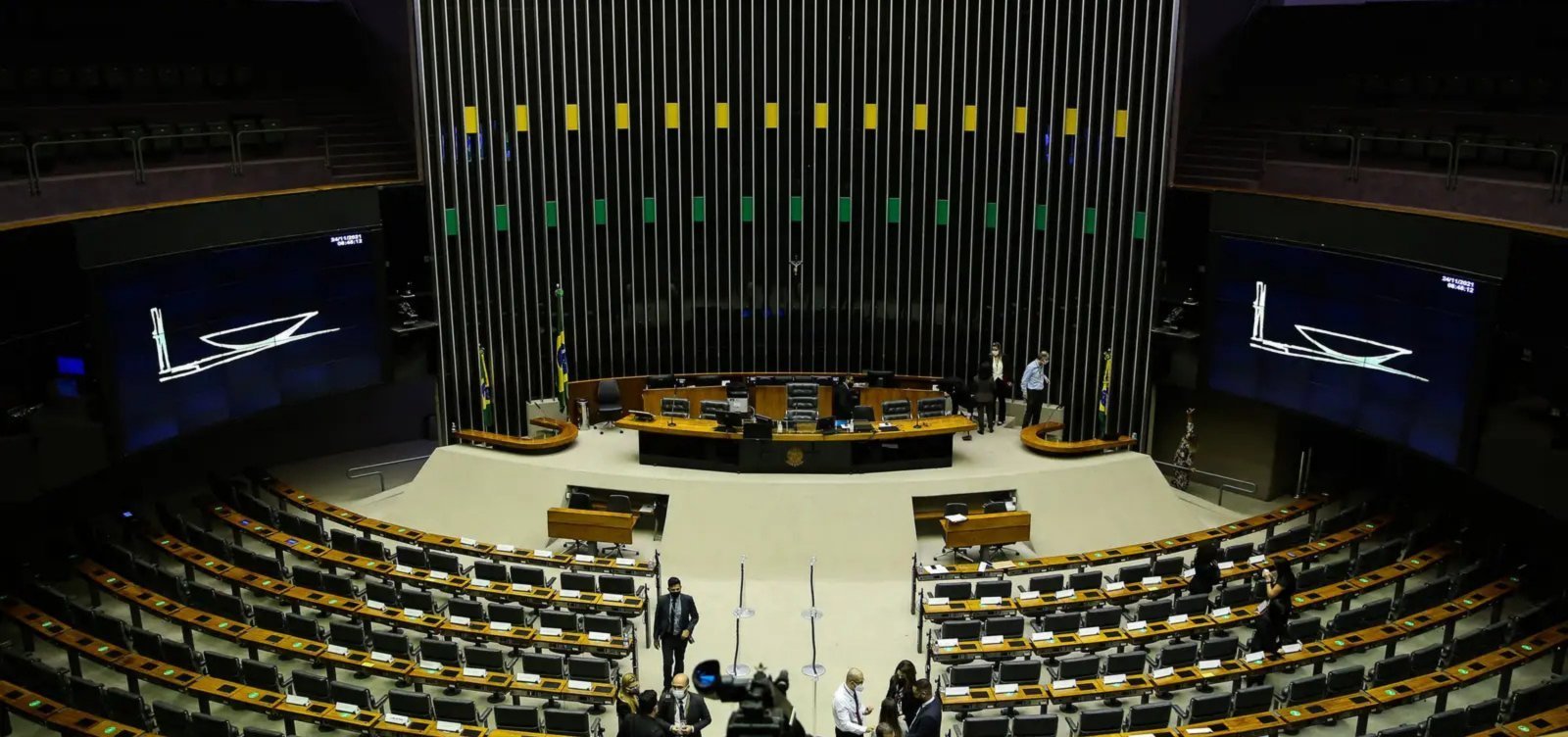 Magistrados aposentados recorrem ao STF contra decisão sobre penduricalhos no Judiciário