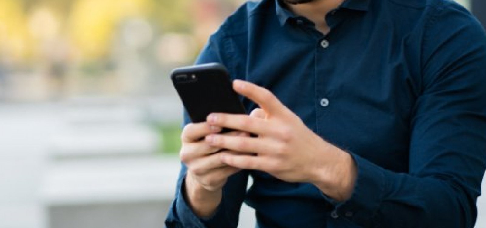 Pai de Vorcaro ocultou conversas e usou número registrado na Colômbia, aponta PF
