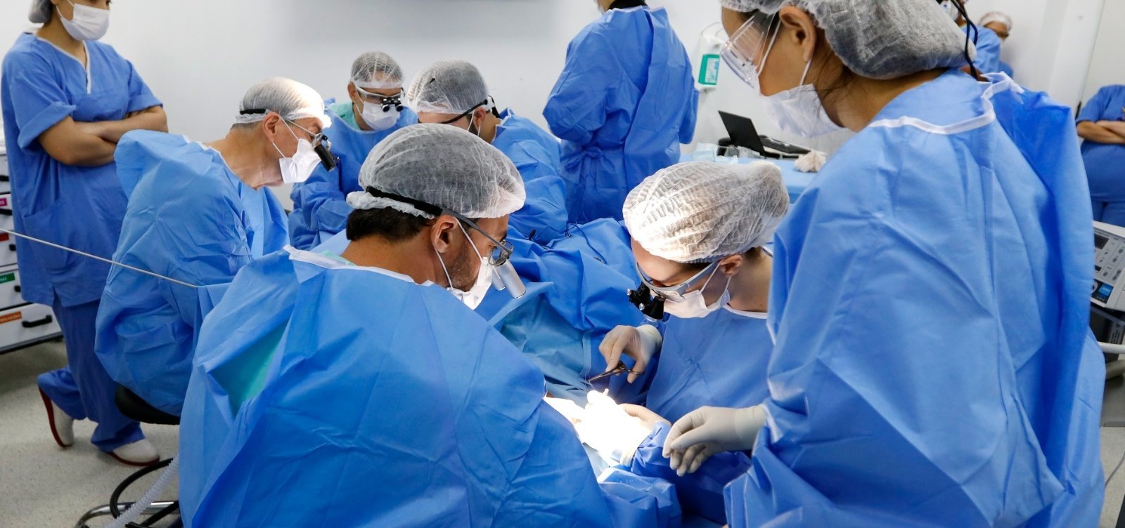 Hospital Ortopédico da Bahia realiza mutirão inédito de cirurgias de mão em Salvador