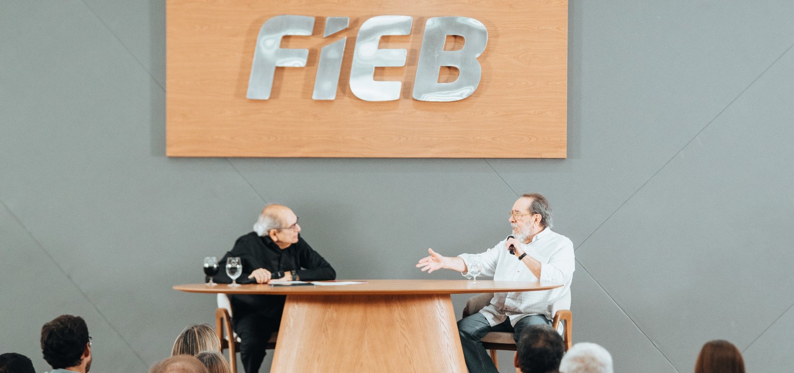 Mk Entrevista: “Lula é o personagem mais importante da história brasileira”, afirma Fernando Morais