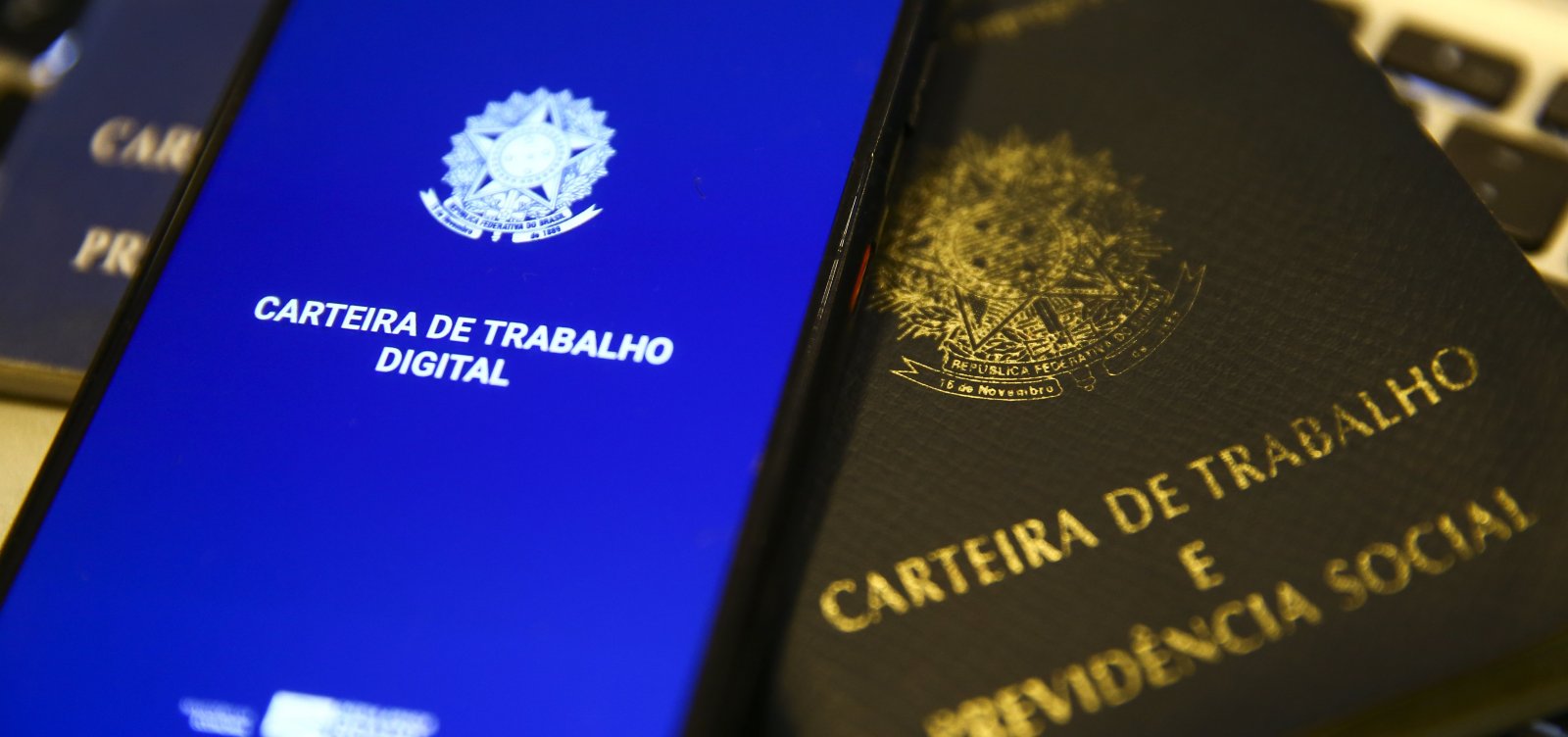 Genial/Quaest: 68% dos brasileiros apoiam fim da escala 6x1