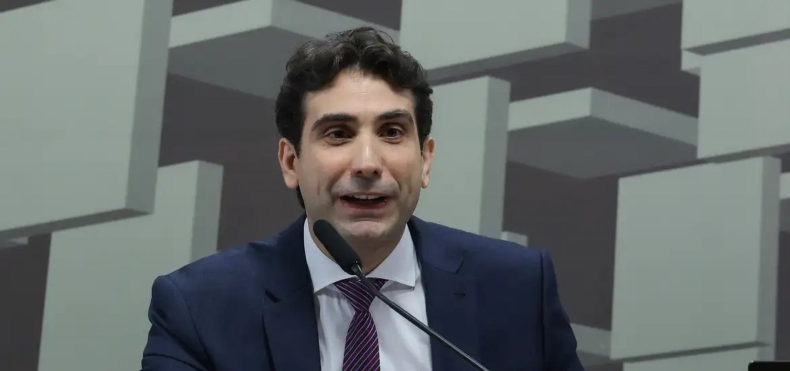 Senado ouve Galípolo sobre atuação do BC no caso Banco Master nesta terça