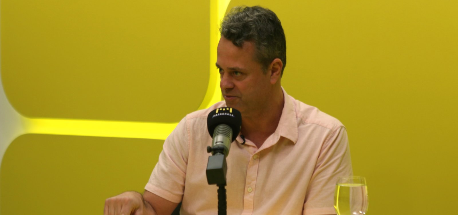 Comunicação digital mudou lógica das eleições no Brasil, diz Camilo Aggio