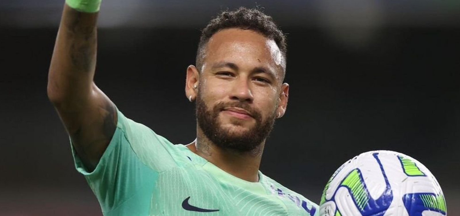 CBF recebe laudo que confirma edema na panturrilha de Neymar antes da Copa