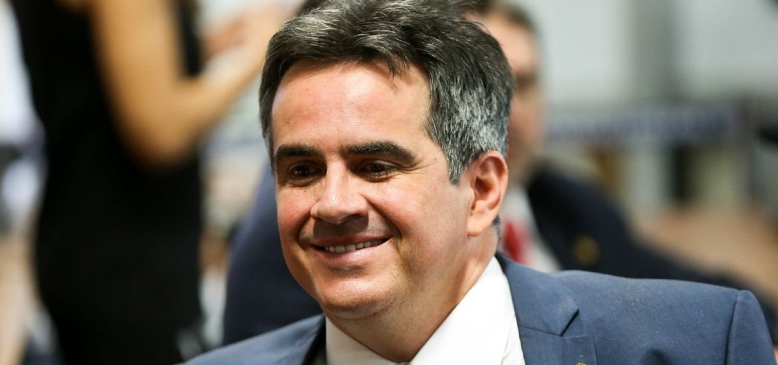 Avião de Ciro Nogueira é bloqueado por ordem de André Mendonça após operação da PF