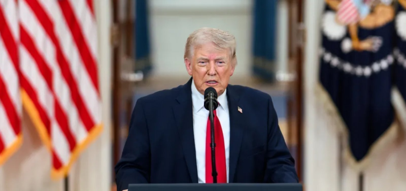 Trump diz que bloqueio no estreito de Hormuz seguirá até acordo com o Irã