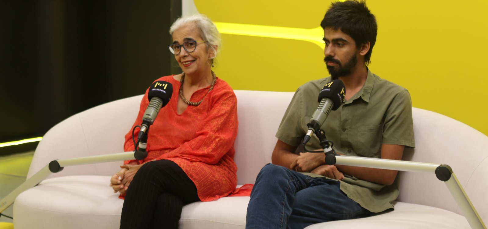 “Livro está na moda”, diz fundadora de livraria sobre retomada da leitura entre jovens