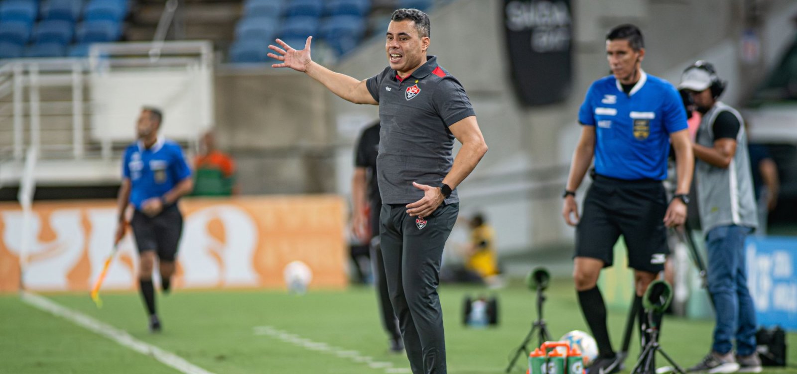 Jair Ventura mira título pelo Vitória após vaga na final: "Queremos ficar marcados"